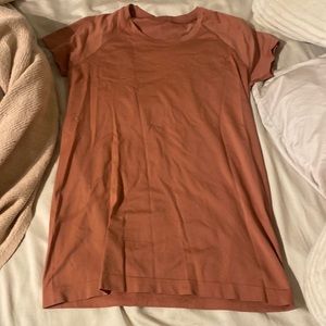 spiced chai swiftly tech short sleeve